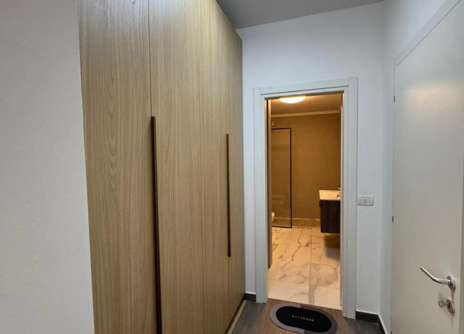 Free Parking Skanderbeg Square - Spacious Central Apartment Tirana